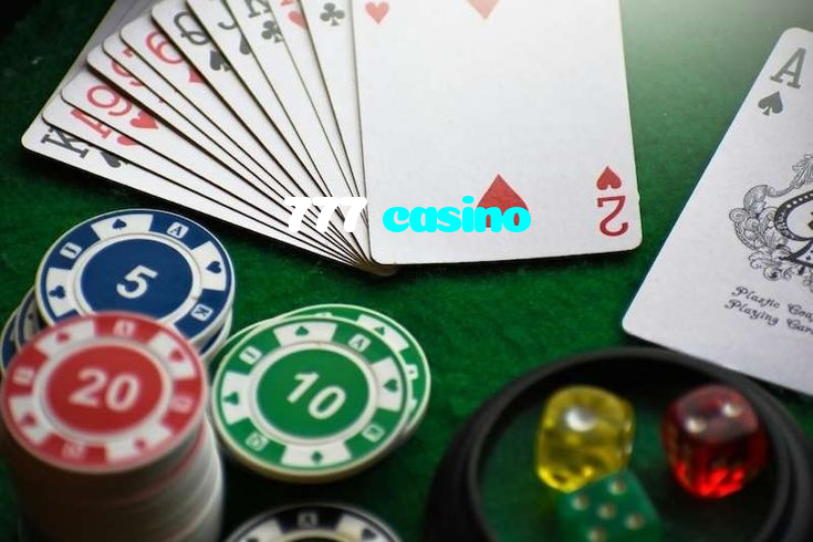 777 casino casino presented on mobile device in Pakistan with slots and live games
